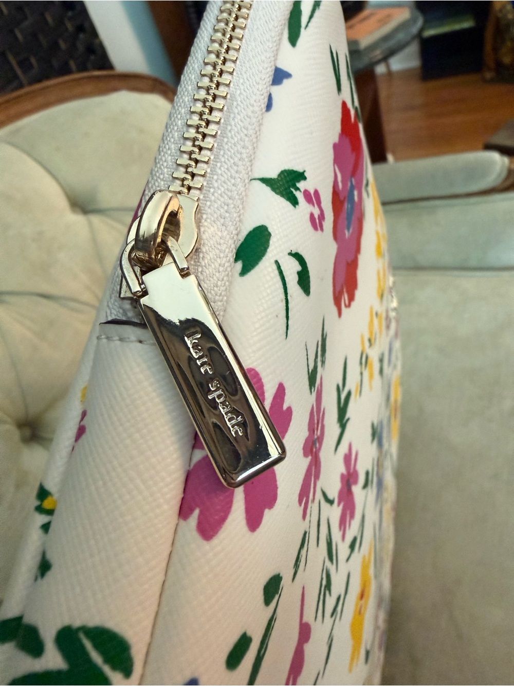 🌸 Kate Spade New York Garden Bouquet Floral Laptop Sleeve 15” White Multi - Picture 3 of 14